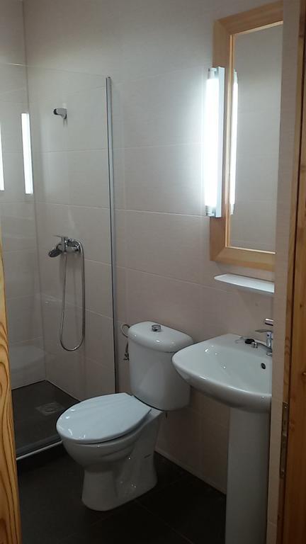 Pensiunea Izbucul Tauz Ghetari Экстерьер фото