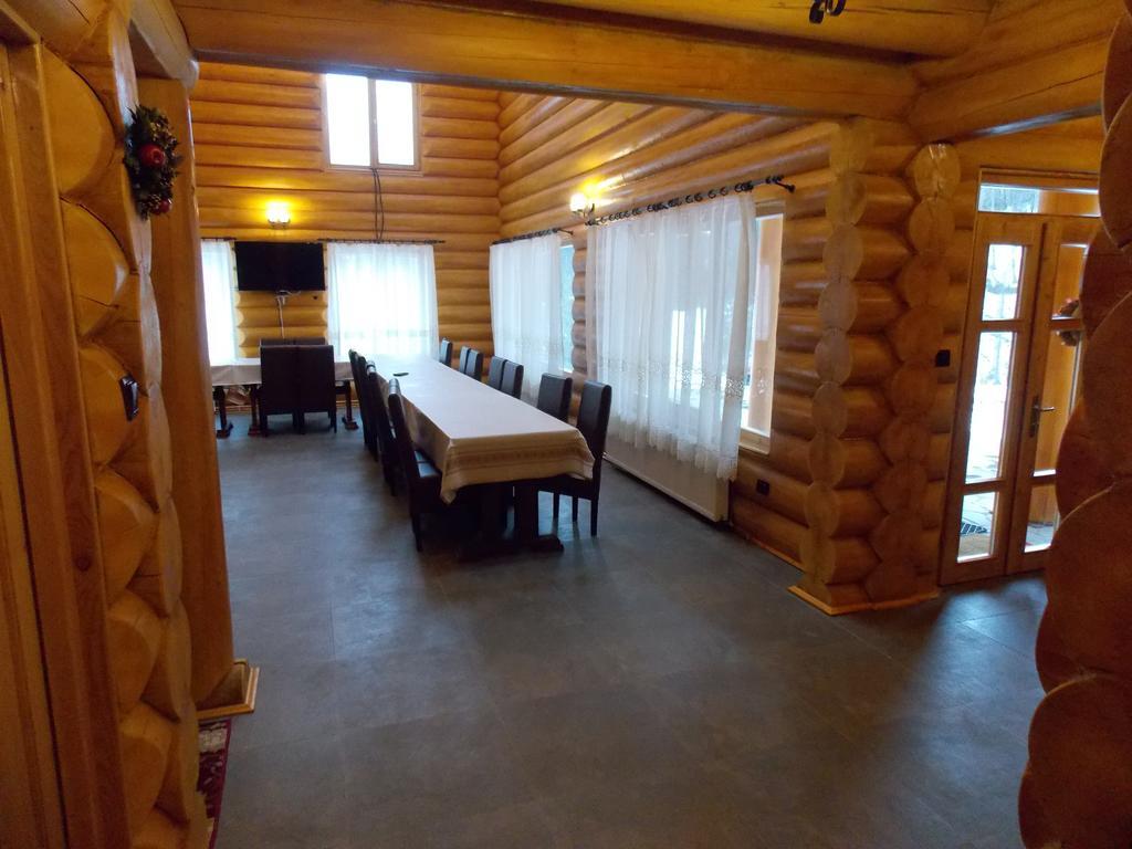 Pensiunea Izbucul Tauz Ghetari Экстерьер фото